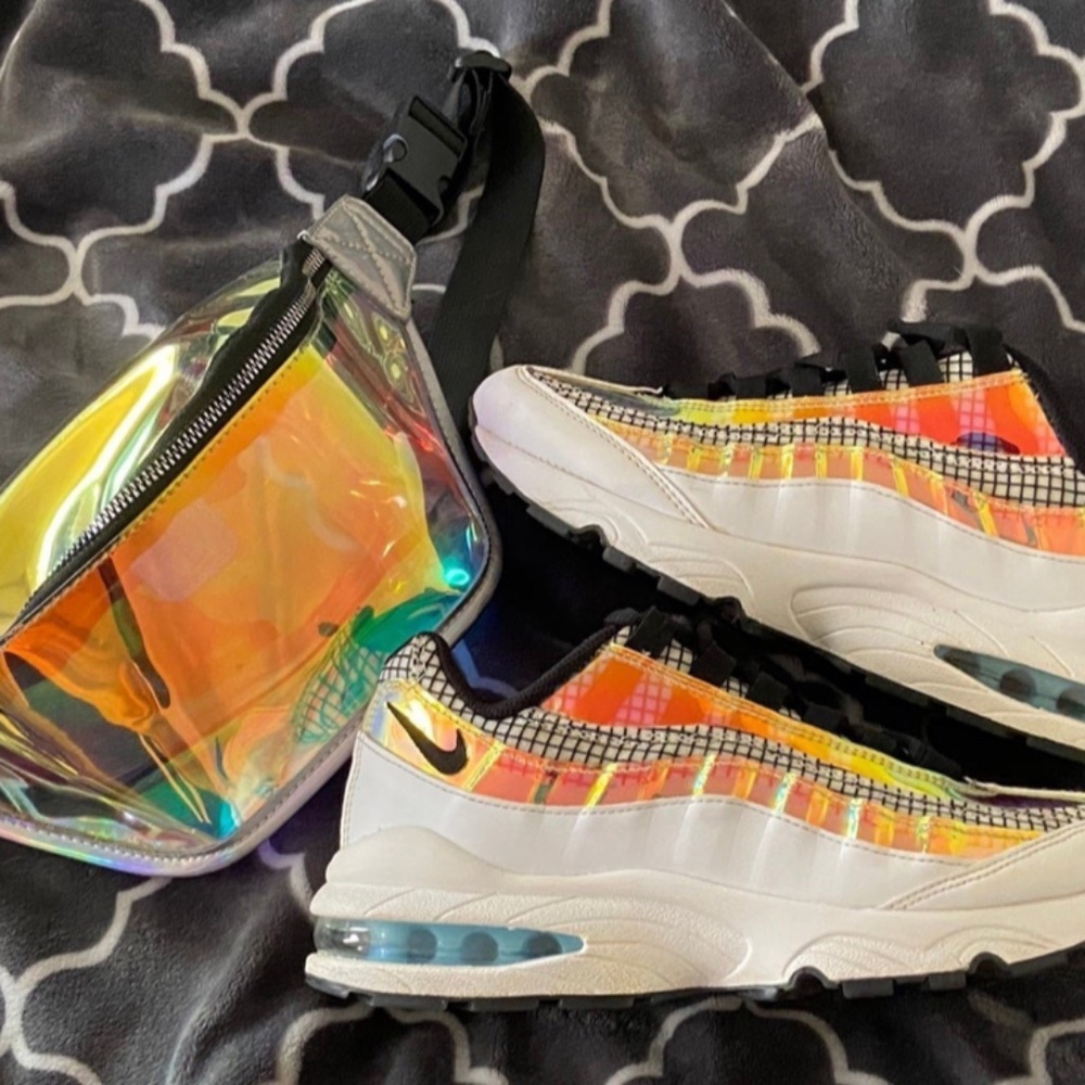 Nike Air Max & Fanny Pak
